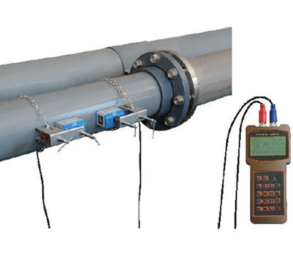 手持式超声波流量计